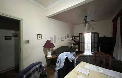 Imagem 10: Vendo casa duplex com terraço na Alberto de Sequeira com 6 quartos