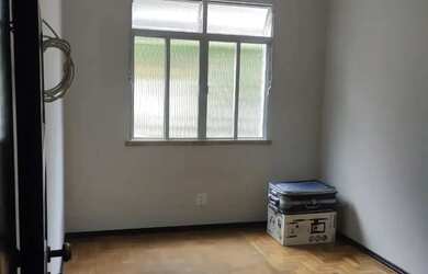 Imagem 13: Apartamento para venda tem 60 metros quadrados com 3 quartos em Bingen - Petrópolis - RJ