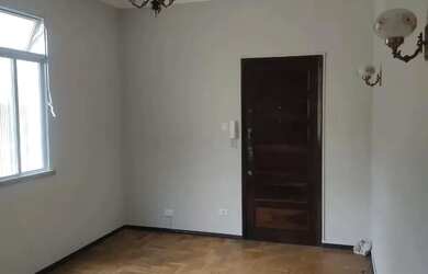 Imagem 5: Apartamento para venda tem 60 metros quadrados com 3 quartos em Bingen - Petrópolis - RJ