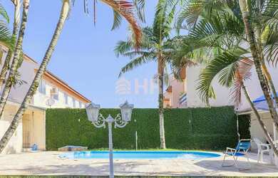 Imagem 5: Casa com 07 dormitórios em Caiobá e amplo terreno