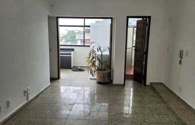 Imagem: O depósito possui 1 Vaga na garagem e 70m² de Área e está