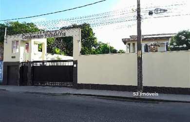 Imagem: A casa em condomínio possui 3 Dormitórios, 2 Banheiros, 2