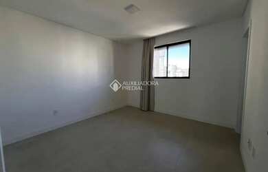 Imagem 12: Apartamento à venda em Meia Praia, Itapema