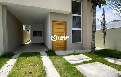 Imagem: A casa possui 2 Dormitórios, 1 Banheiro, 2 Vagas na garagem