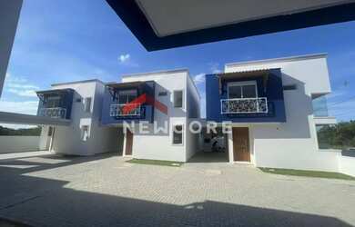 Imagem: A casa possui 3 Dormitórios, 3 Banheiros, 1 Vaga na garagem