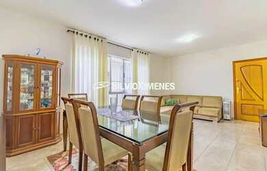 Imagem: O apartamento possui 3 Dormitórios, 2 Banheiros, 3 Vagas na