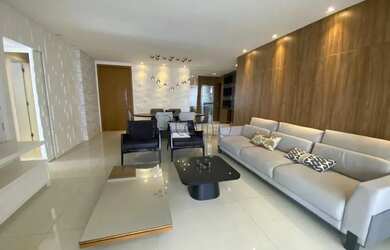 Imagem: O apartamento possui 3 Dormitórios, 5 Banheiros, 2 Vagas na