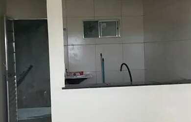 Imagem: A casa possui 2 Dormitórios, 1 Banheiro, 40m² de Área e