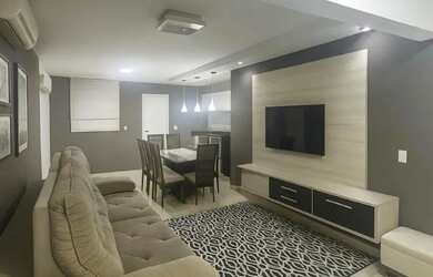 Imagem: O apartamento possui 2 Dormitórios, 2 Banheiros, 2 Vagas na