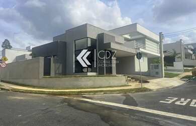 Imagem: A casa em condomínio possui 3 Dormitórios, 4 Banheiros, 196m²