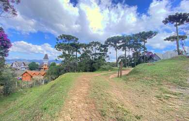 Imagem 1: Terreno 2483 metros quadrados em Alto da Boa Vista - Campos do Jordão...