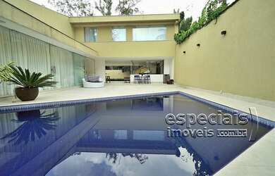 Imagem: A casa em condomínio possui 3 Dormitórios, 5 Banheiros, 4