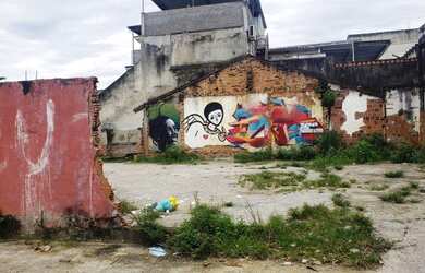 Imagem: O terreno possui 300m² de Área e está localizado em Bangu