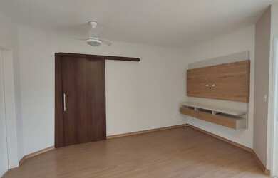 Imagem: O apartamento possui 2 Dormitórios, 2 Banheiros, 2 Vagas na