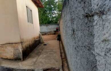 Imagem 2: Vende-se casa. 417m² de Área, 1 Banheiroe2 Dormitórios