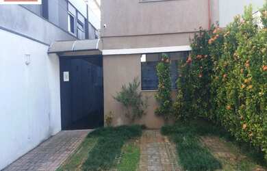 Imagem: O depósito possui 1 Vaga na garagem e 40m² de Área e está