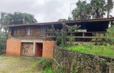 Imagem: A fazenda possui 300m² de Área e está localizado em Jardim