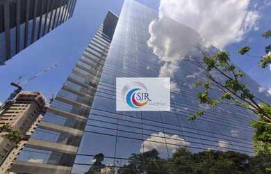 Imagem: O depósito possui 5 Vagas na garagem, 2.220m² de Área e