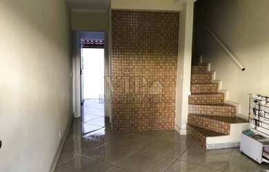 Imagem: A casa em condomínio possui 2 Dormitórios, 2 Banheiros, 1