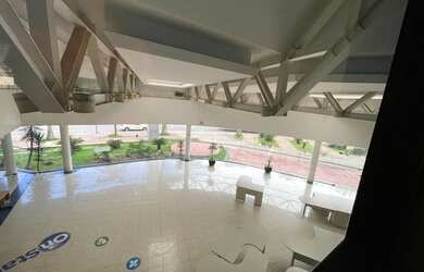 Imagem: Loja comercial venda ou locação 11.000m2 e 200 vagas, excelente