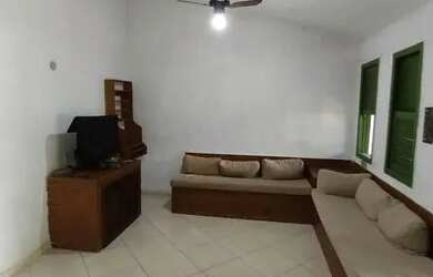 Imagem 2: Casa a venda com piscina, 100 metros da rodovia, 5 minutos de Cabo Frio