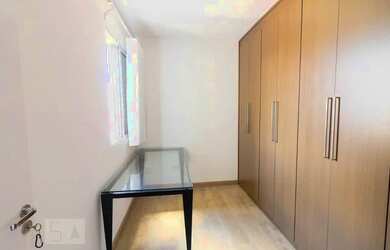 Imagem 3: Apartamento para venda com 50 metros quadrados com 2 quartos em Centro...