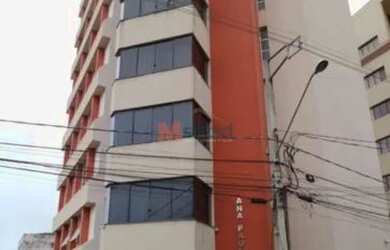 Imagem: O apartamento possui 3 Dormitórios, 1 Banheiro, 2 Vagas na