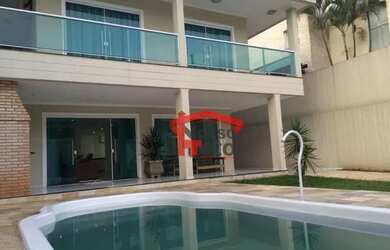 Imagem: A casa em condomínio possui 4 Dormitórios, 5 Banheiros, 4