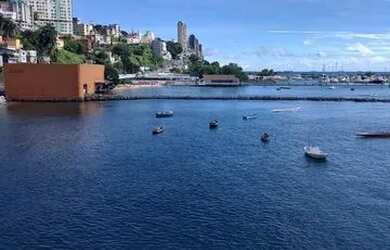 Imagem: O apartamento possui 1 Dormitório, 2 Banheiros, 2 Vagas na