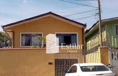 Imagem: A casa possui 3 Dormitórios, 1 Banheiro, 4 Vagas na garagem