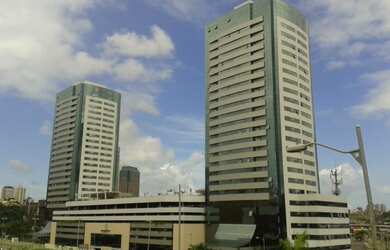 Imagem: O depósito possui 4 Vagas na garagem, 104m² de Área e está