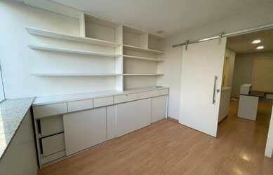 Imagem 5: Ponto comercial/Loja/Box para venda possui 26 metros quadrados