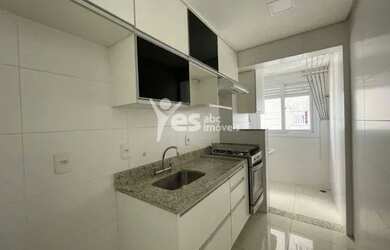 Imagem: O apartamento possui 2 Dormitórios, 1 Banheiro, 2 Vagas na