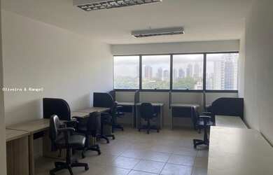 Imagem: O depósito possui 2 Vagas na garagem, 40m² de Área e está