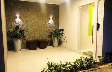 Imagem: O apartamento possui 1 Dormitório, 1 Banheiro, 1 Vaga na garagem