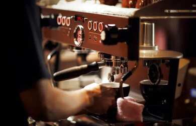 Imagem: O depósito possui 55m² de Área e está localizado em Centro