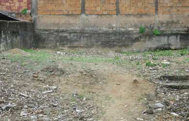 Imagem: O terreno possui 300m² de Área e está localizado em Barreiros