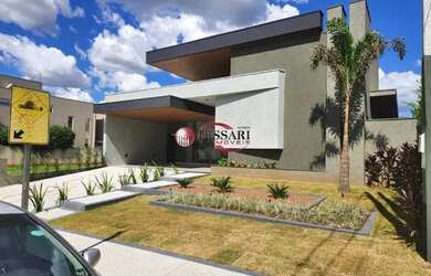 Imagem 2: Casa em Condomínio à venda, 3 quartos, 2 suítes, 2 vagas, Residencial...