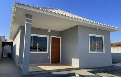 Imagem: A casa em condomínio possui 2 Dormitórios, 2 Banheiros, 2