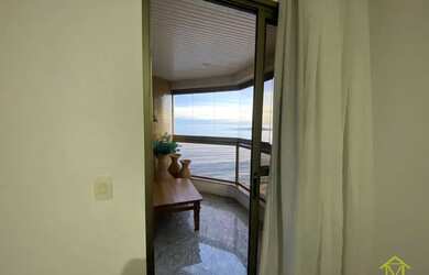 Imagem 4: Imóvel para venda possui 250 metros quadrados com 4 quartos em Praia...