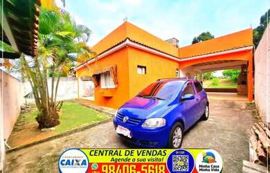 Imagem: A casa possui 2 Dormitórios, 2 Banheiros, 2 Vagas na garagem