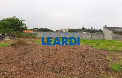 Imagem: O terreno possui 1.000m² de Área e está localizado em Parque