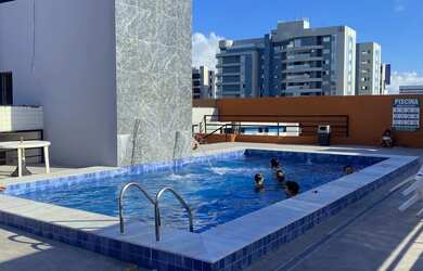 Imagem: O apartamento possui 1 Dormitório, 1 Banheiro, 1 Vaga na garagem