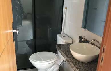 Imagem 6: alugo apto 100 mobiliado com 2/4 e incluso a energia, tem 42 m² em Centro...