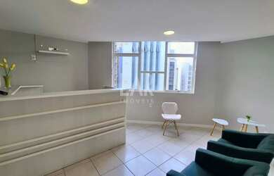 Imagem: O depósito possui 1 Vaga na garagem e 104m² de Área e está