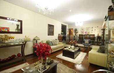 Imagem: O apartamento possui 4 Dormitórios, 3 Banheiros, 2 Vagas na