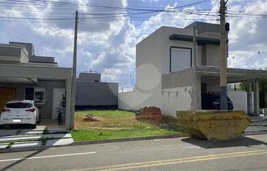 Imagem: O terreno possui 150m² de Área e está localizado em Jardim