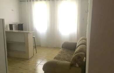 Imagem: O apartamento possui 1 Dormitório, 1 Banheiro, 1 Vaga na garagem