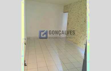 Imagem: O depósito possui 500m² de Área e está localizado em Vila