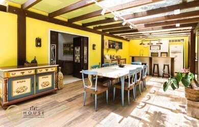 Imagem 7: Casa de alto padrão á 100 metros do mar